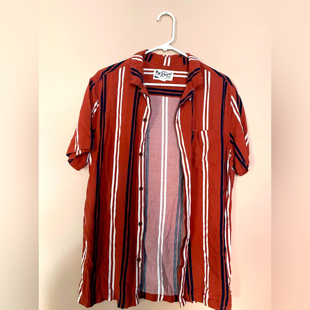 Men’s Striped Button Down Beach Tee